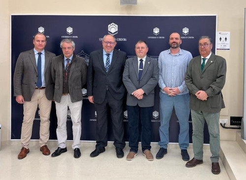 La DOP Azafrán de La Mancha, la DO Baena y la Fundación Bodegas Campos colaborarán con la Cátedra de Gastronomía Mediterránea de la Universidad de Córdoba