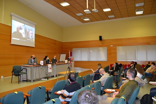 Un seminario profundiza en la historia y cultura del azafrán desde el siglo XV
